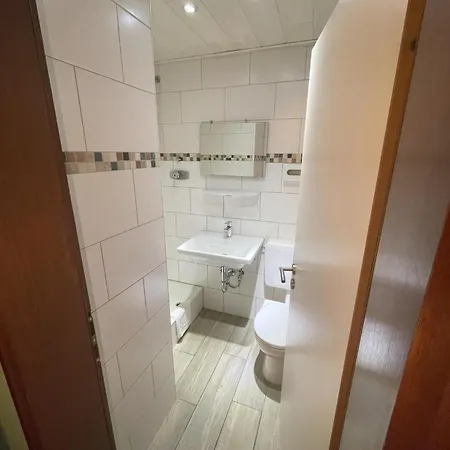 Σπίτι διακοπών Einzelzimmer Mit Balkon - Gastehaus Rossle 1 Ottenhausen
